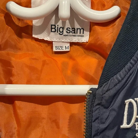 Bomber Jacket - Picture 3 of 4